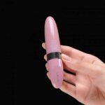 LELO Mia 2 Luxury Lipstick Vibrator for Clitoral Stimulation - Pink