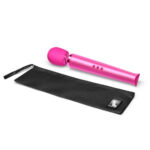 Le Wand Rechargeable Vibrating Wand Massager - Magenta