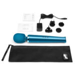 Le Wand Rechargeable Vibrating Wand Massager - Pacific Blue