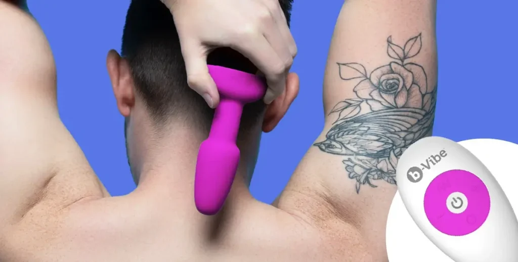 b-vibe Rimming Anal Plug Petite - remote or manual control modes