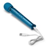 Blue Le Wand Petite Rechargeable Personal Massager Wand