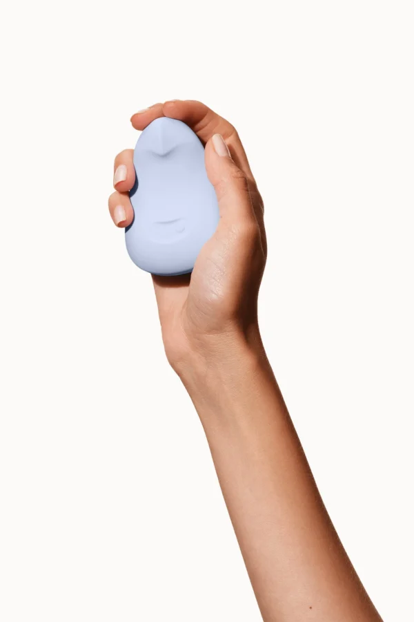 Dame | Pom Palm Vibe Flexible Clitoral Vibrator - Ice