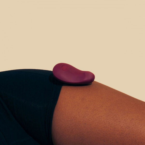 Dame Pom Palm Vibe Flexible Clitoral Vibrator - Plum