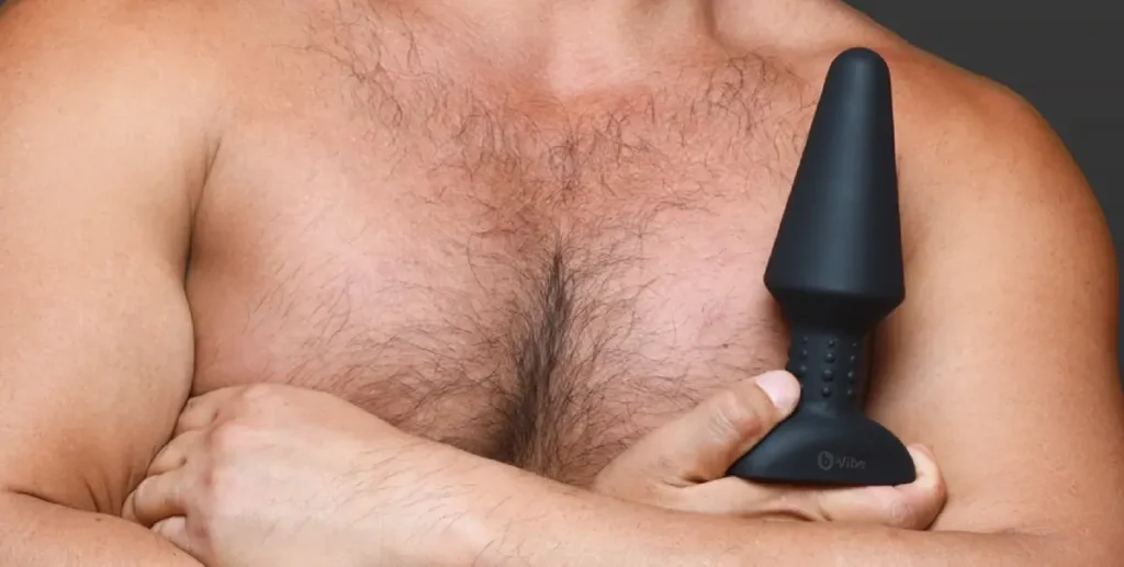 b-Vibe Rimming Plug XL Remote Control Vibrating Butt Plug - Powerful Enjoyment