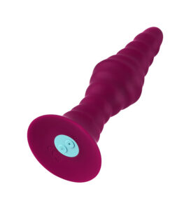 FemmeFunn Pyra Vibrating Ribbed Suction Cup Base Butt Plug Large Dark Fuchsia Angled