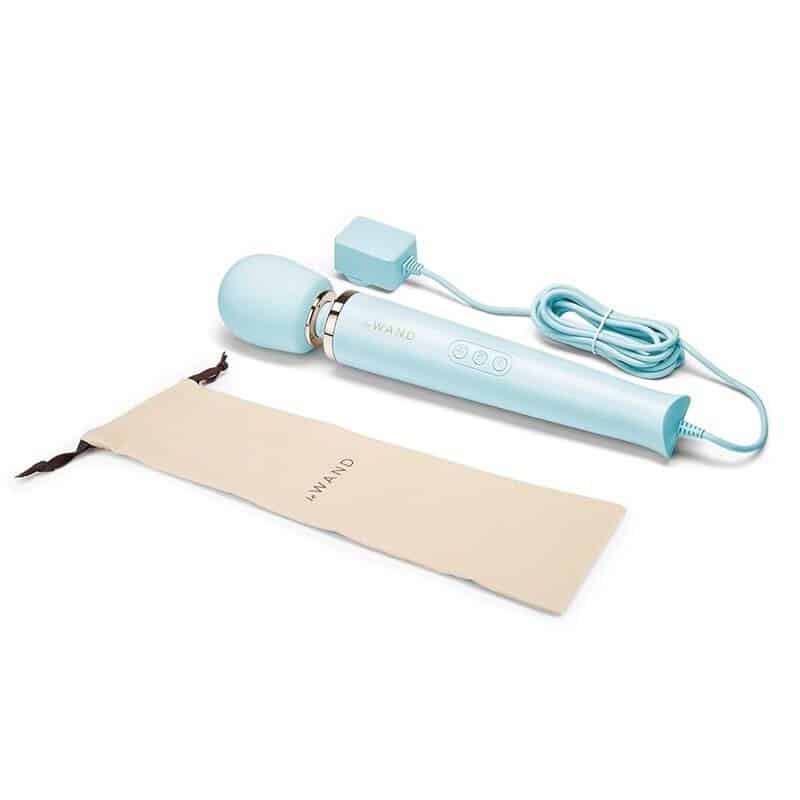 https://mysecretluxury.com/wp-content/uploads/2020/10/products-le-wand-plug-in-vibrating-massager__90283.1602580488.1280.1280.jpg