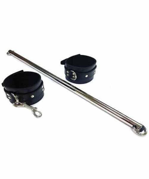 Rouge Leather Expandable Spreader Bar and Cuffs Set