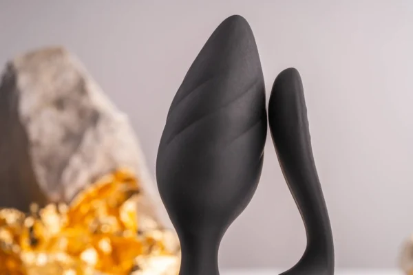 Rocks Off Cocktail Double Stimulation Butt Plug - Black