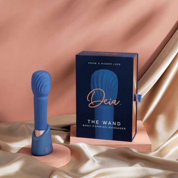The Wand Vibrator by Deia