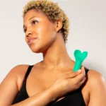 Je Joue Amour Fluttering Heart Bullet Vibrator - Green