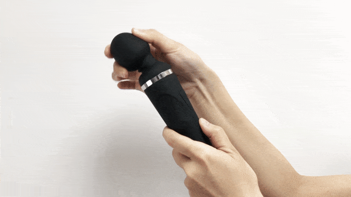lovense-domi-2-wand-massager-flexible-head.gif