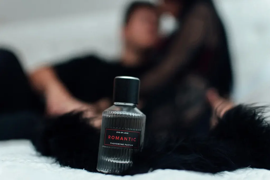 Eye of Love Pheromone Fragrances - Be Captivating