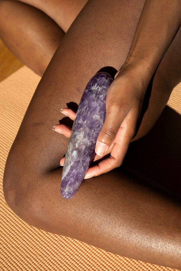 Dame | Chakrubs Amethyst Crystal Dildo