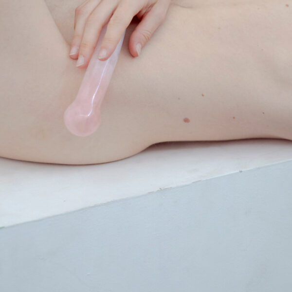 Dame | Chakrubs Heart Curve Rose Quartz Crystal Dildo