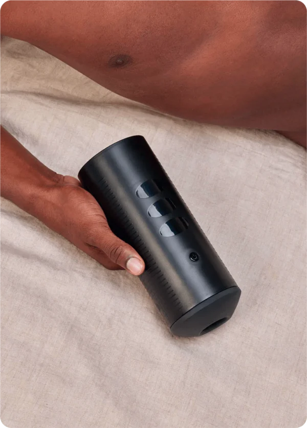Kiiroo - Titan Interactive Vibrating Stroker - Pornstars Experience